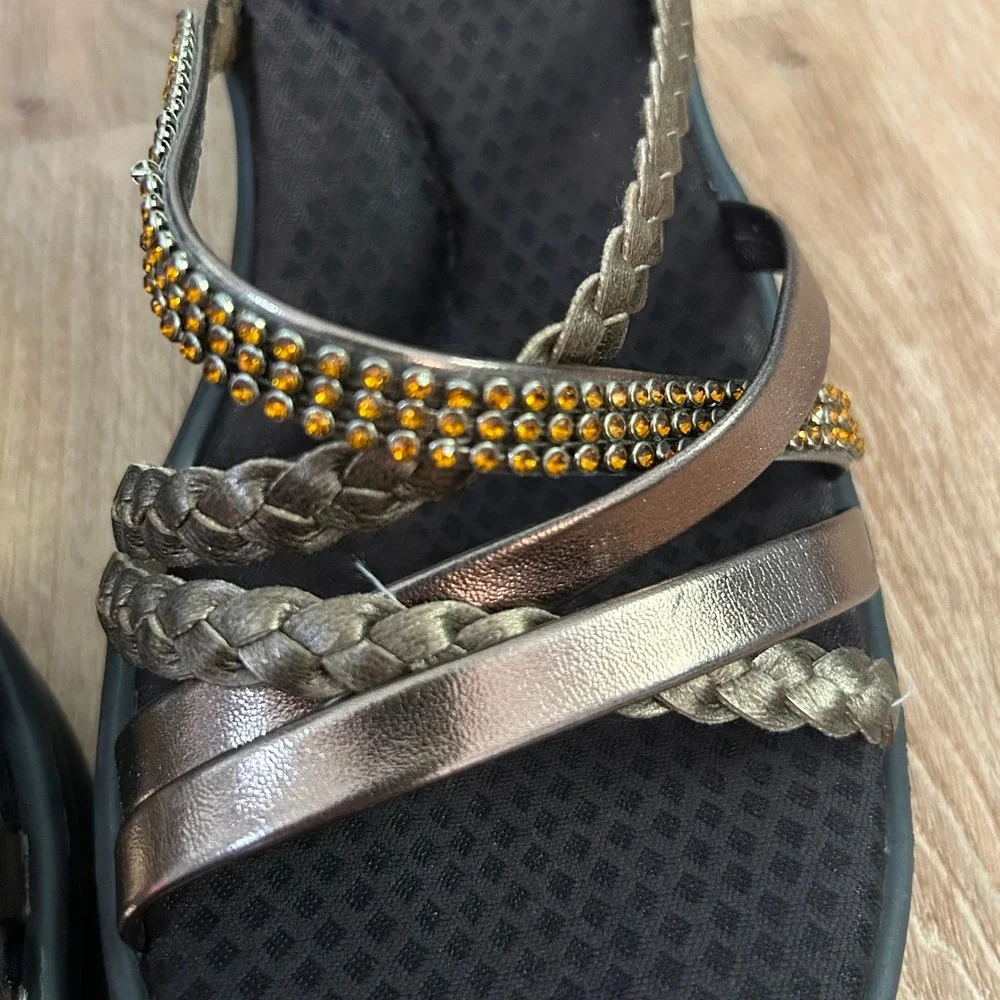 Skechers Womens Wedge Sandal Bronze Rhinestone Braided Strappy Sandals 10